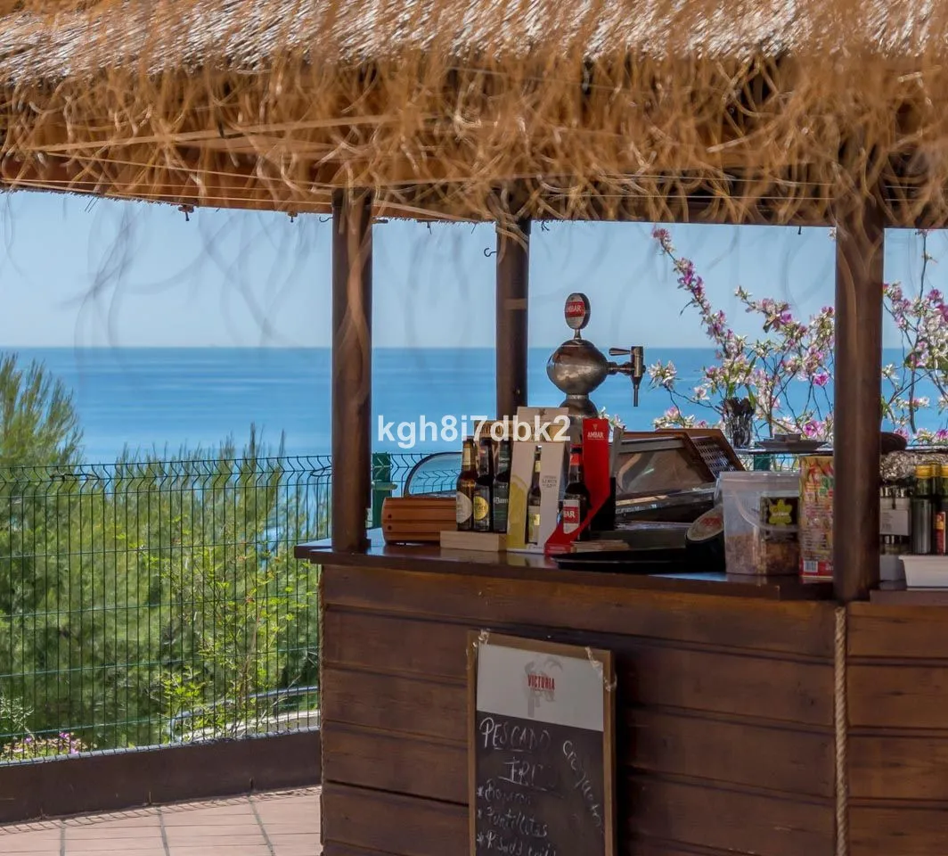 78fb2c5e-02a1-470b-83f4-579f4cf47b4e