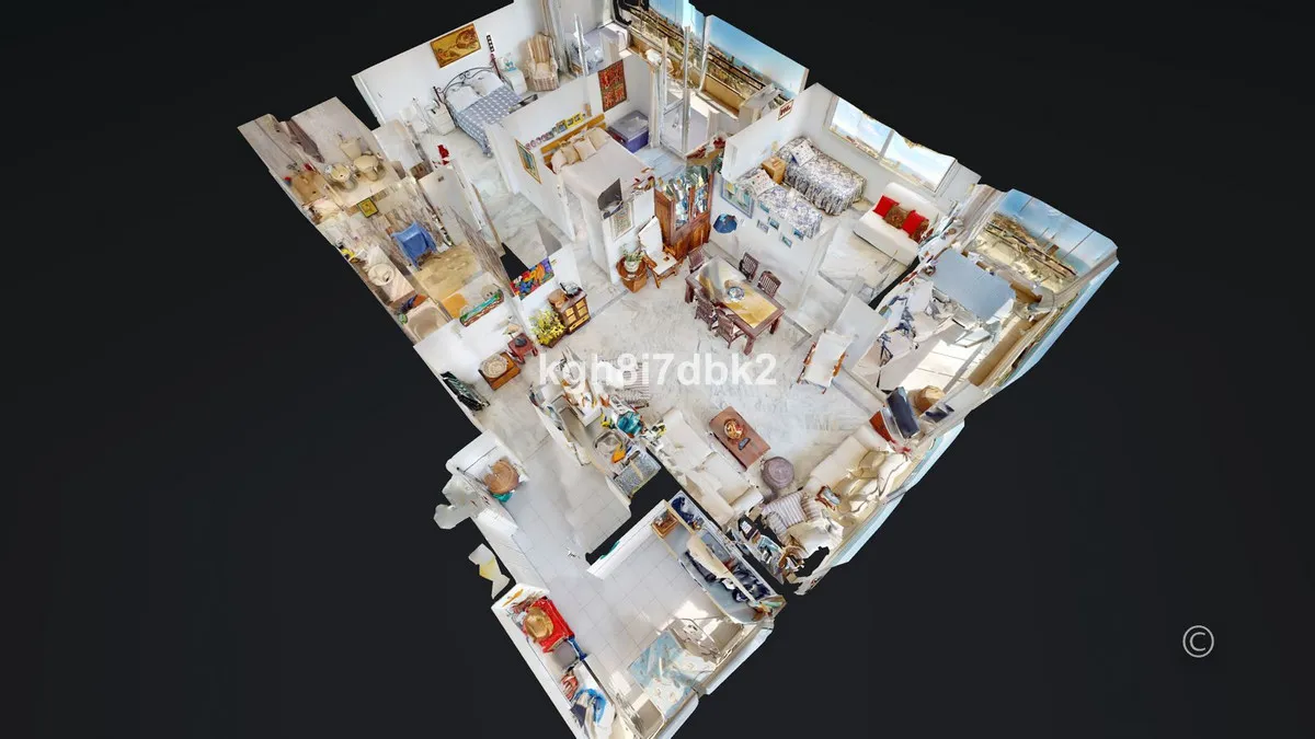 d503fbe9-6b7e-40e8-8ca5-3b15736150dd