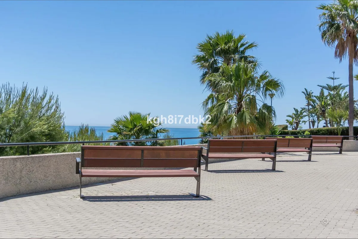 da2896f2-7ba4-40ed-b6cb-bdb64602d267