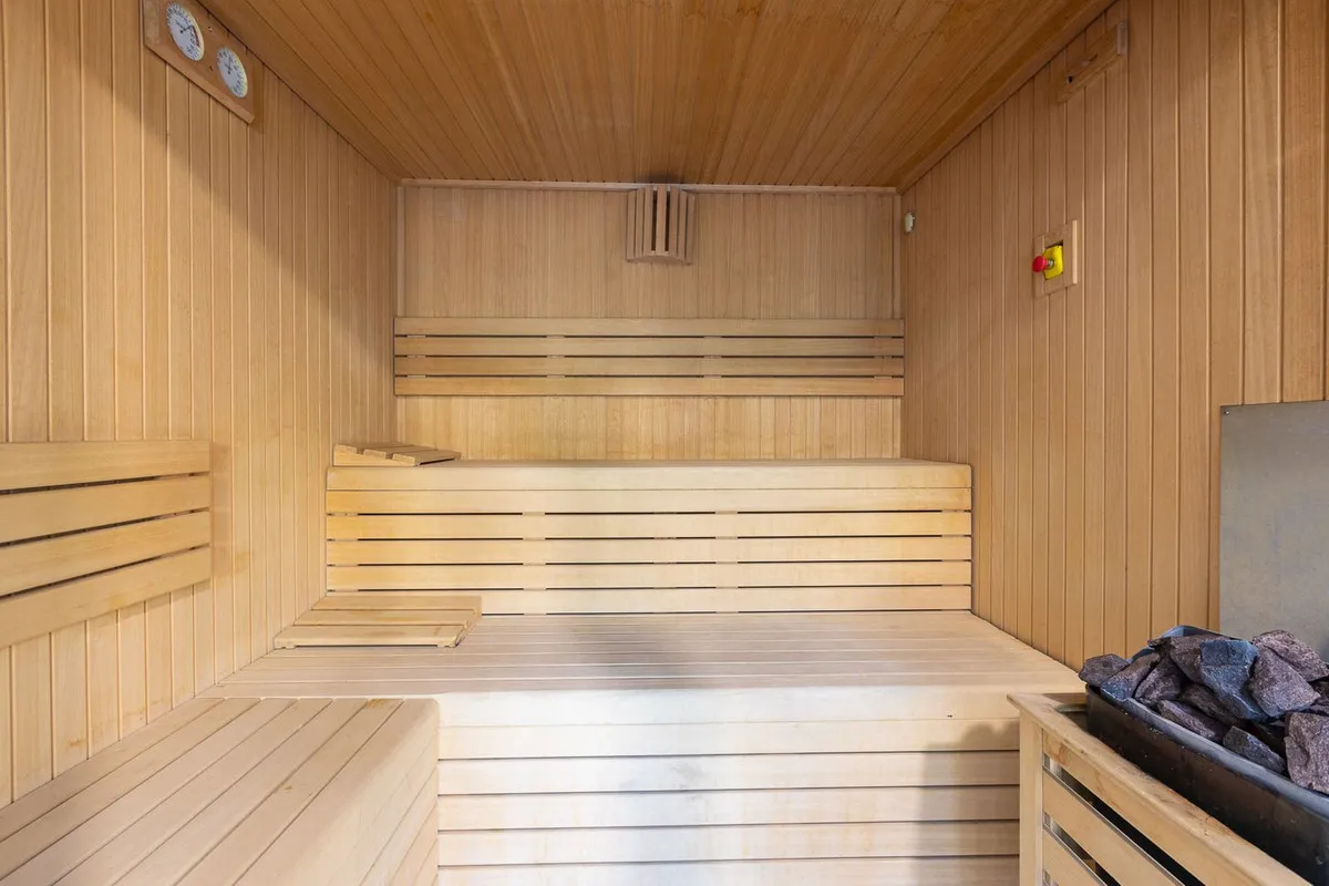 48f6c52e-cdc1-4da2-8e46-9b55f63f4ce5