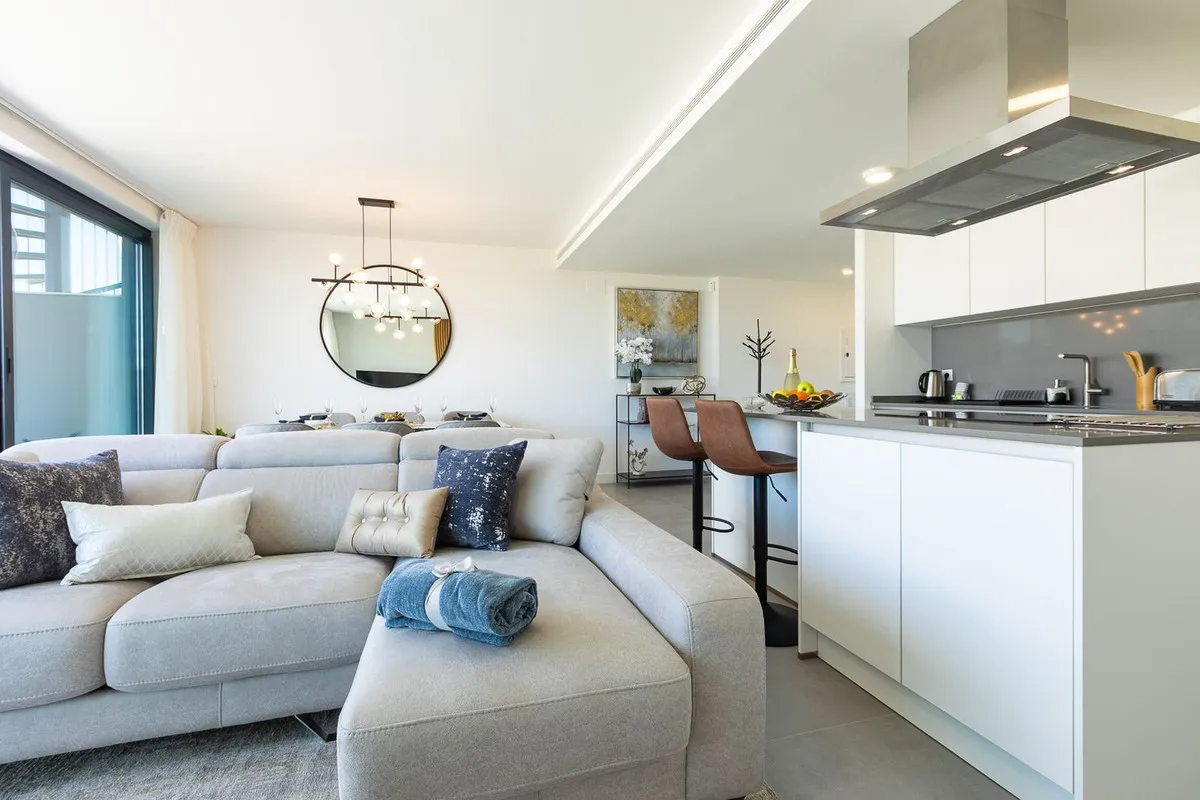 c6afe487-b245-4f0a-b430-2c2c42738326