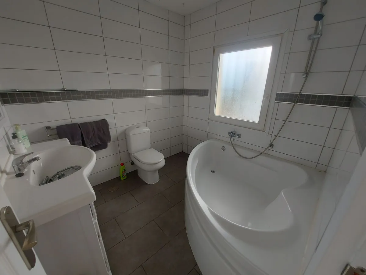 8cc9ce4e-a9f5-4cc8-bf24-b8fd04e1221e