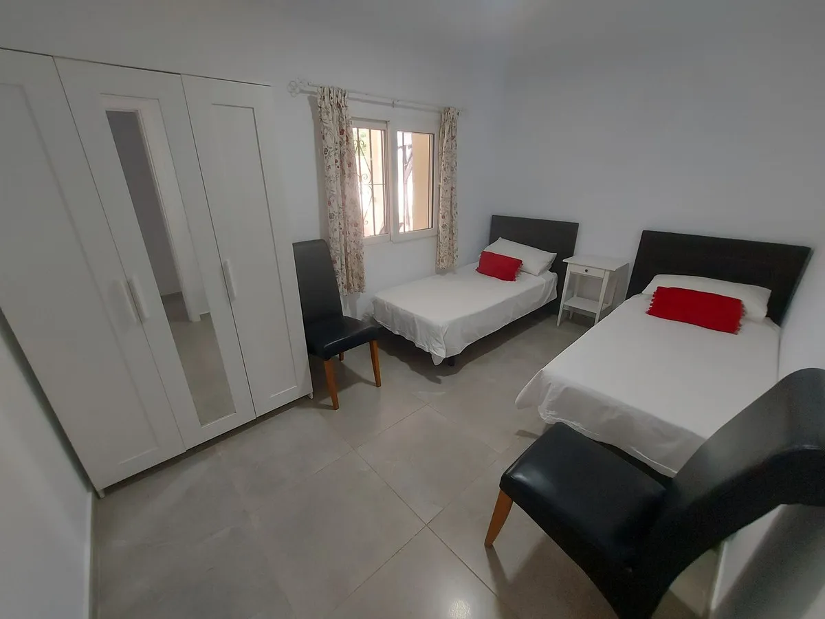 b9494767-41ac-4ffa-83fe-c6b0b35f089e