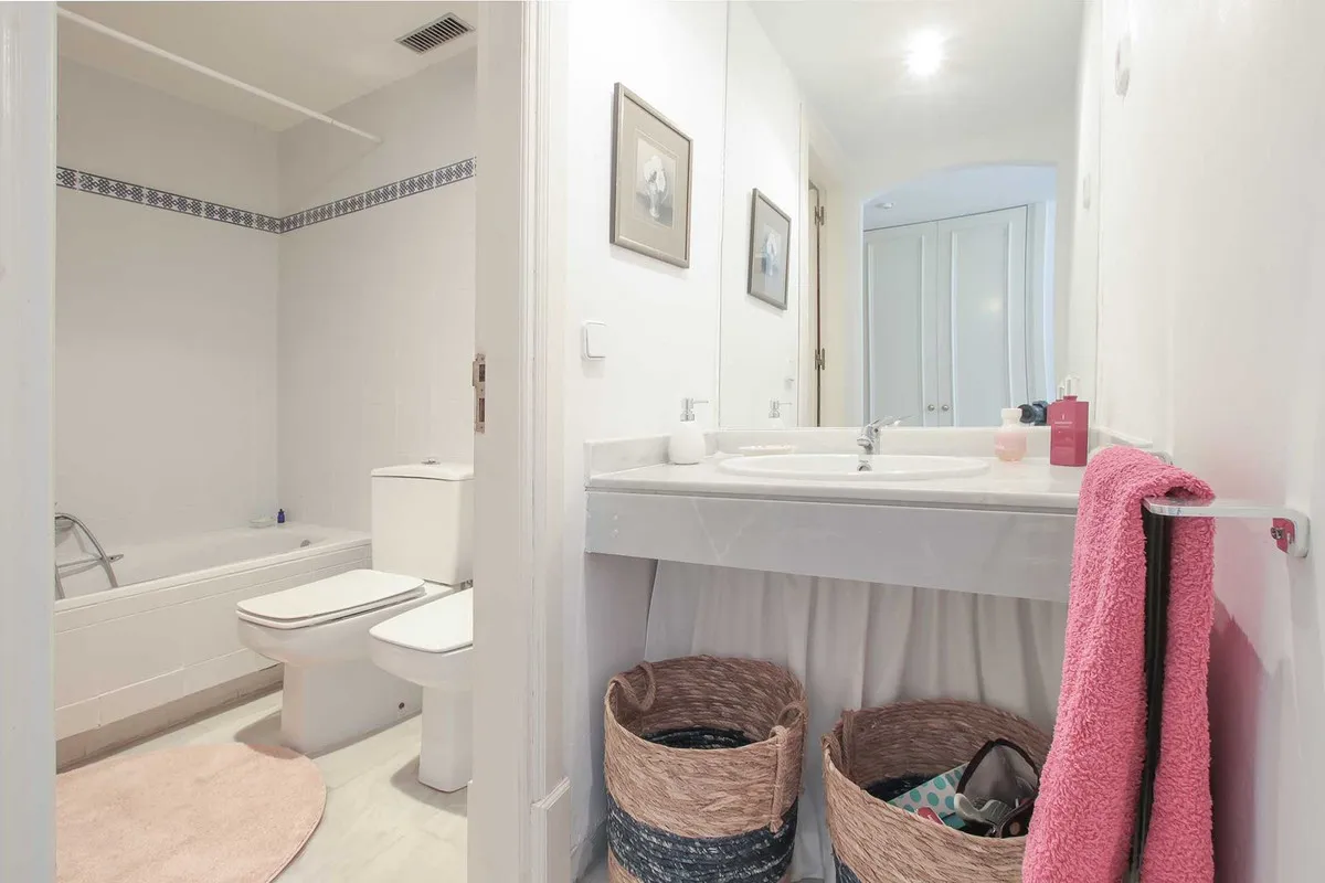 863fffa0-51e3-42f2-9a56-b00e92646739