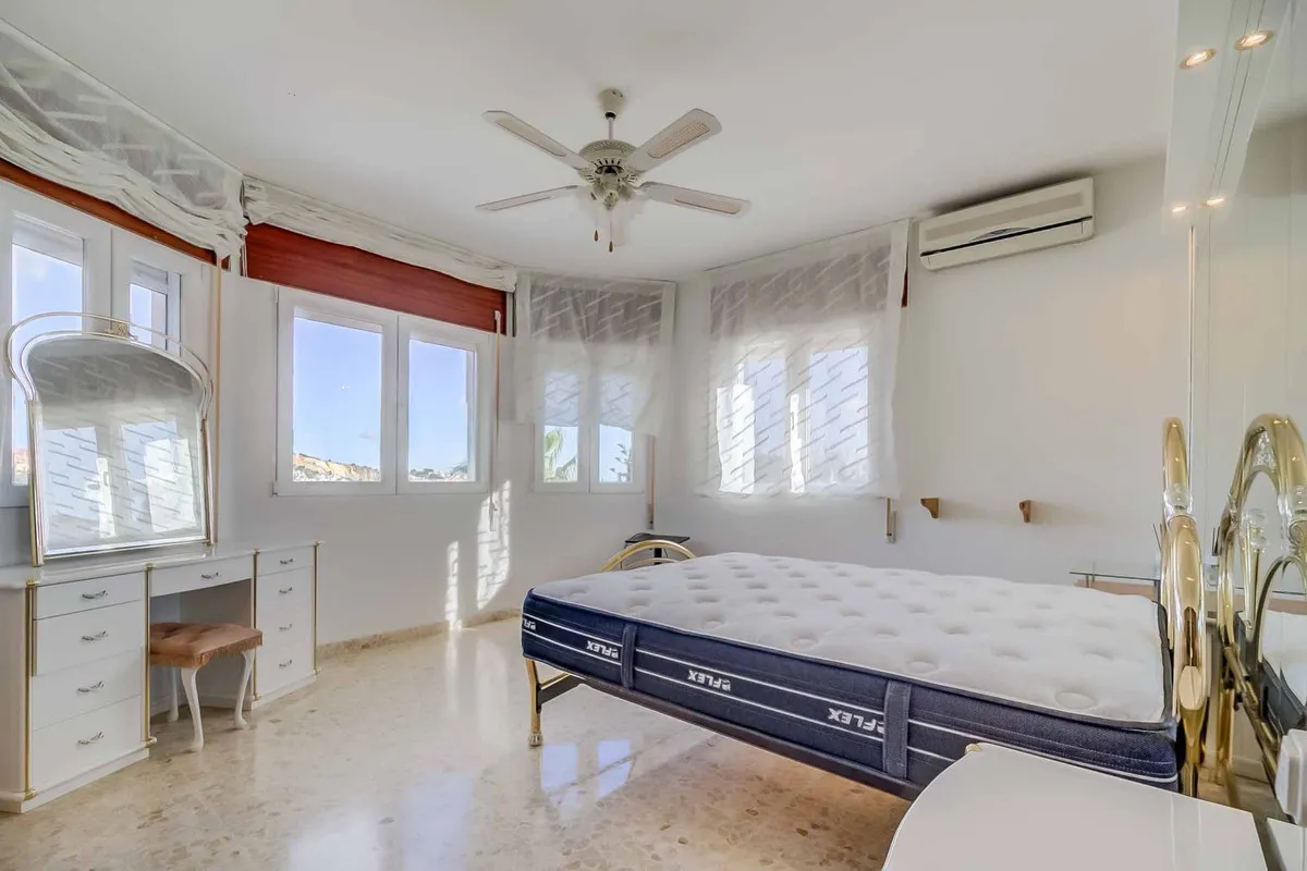 58b35db1-b1c8-48e8-ae74-73eb5faed033