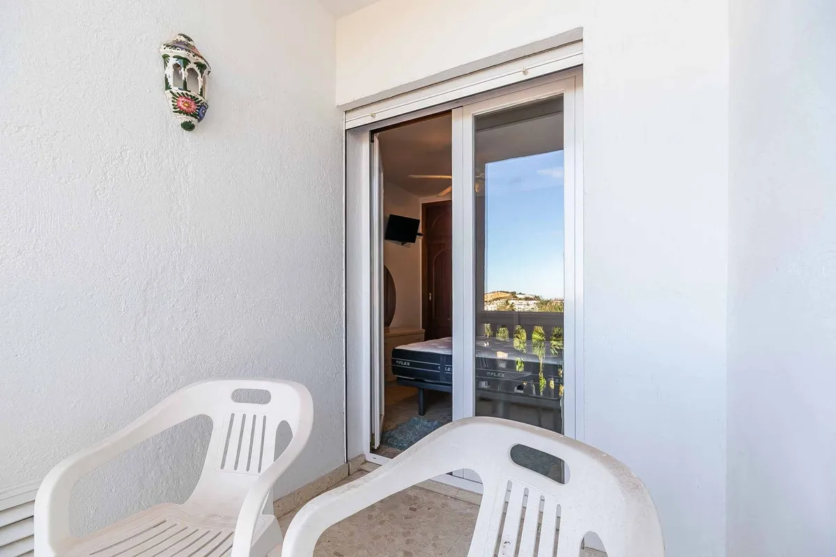 7402e377-19fb-4619-92ef-fd0730df2892