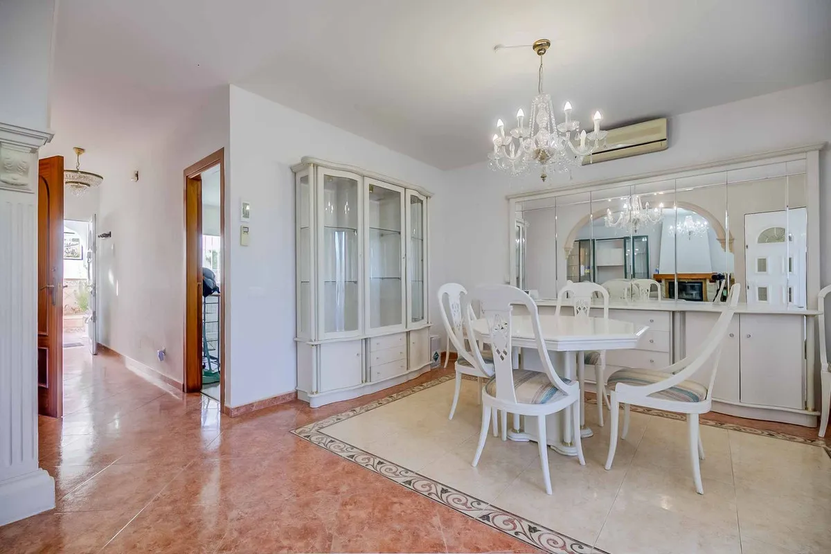 96f6c6dc-8aa2-4305-ae5b-172653516ddc