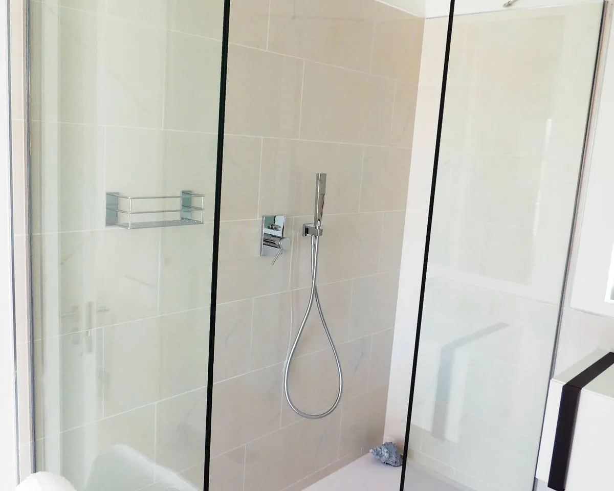 73bdf6d8-b5ed-4ef4-a637-e23267b6b646