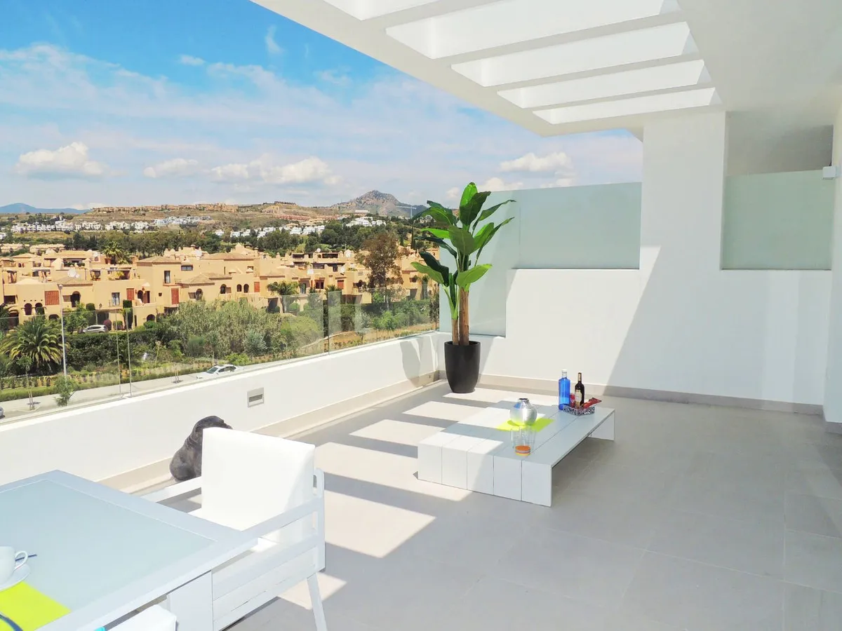 bb649a19-47cb-4d62-a76f-aeb7c43f3c40