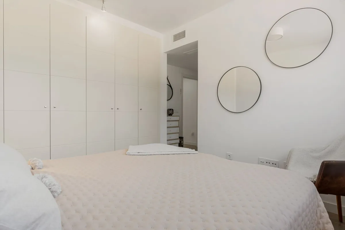 2d653c33-43e2-4624-8cdd-399dc85b73ff