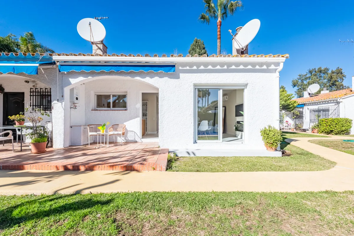 6858c6e7-4b19-4349-822a-b97599fb6bf4