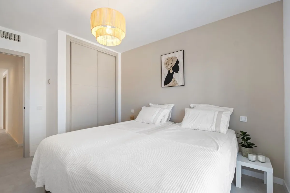 5f528141-fe42-4d00-b29b-61546df8667e