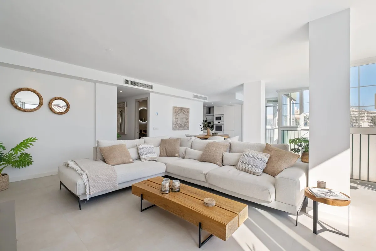 72658e61-4d52-4b8e-bb6a-35812e7ce075