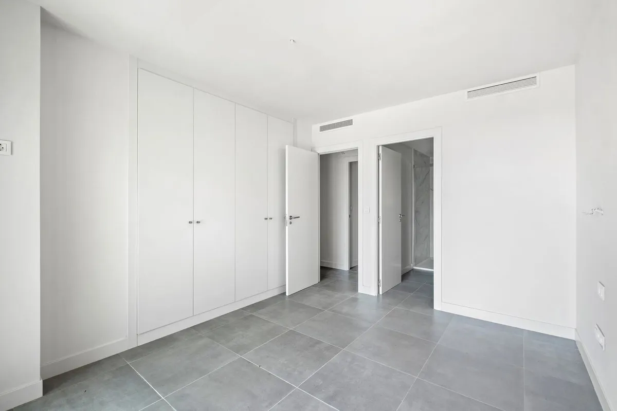 1b1bc59c-4e70-4d80-9870-ee2b10c638c3