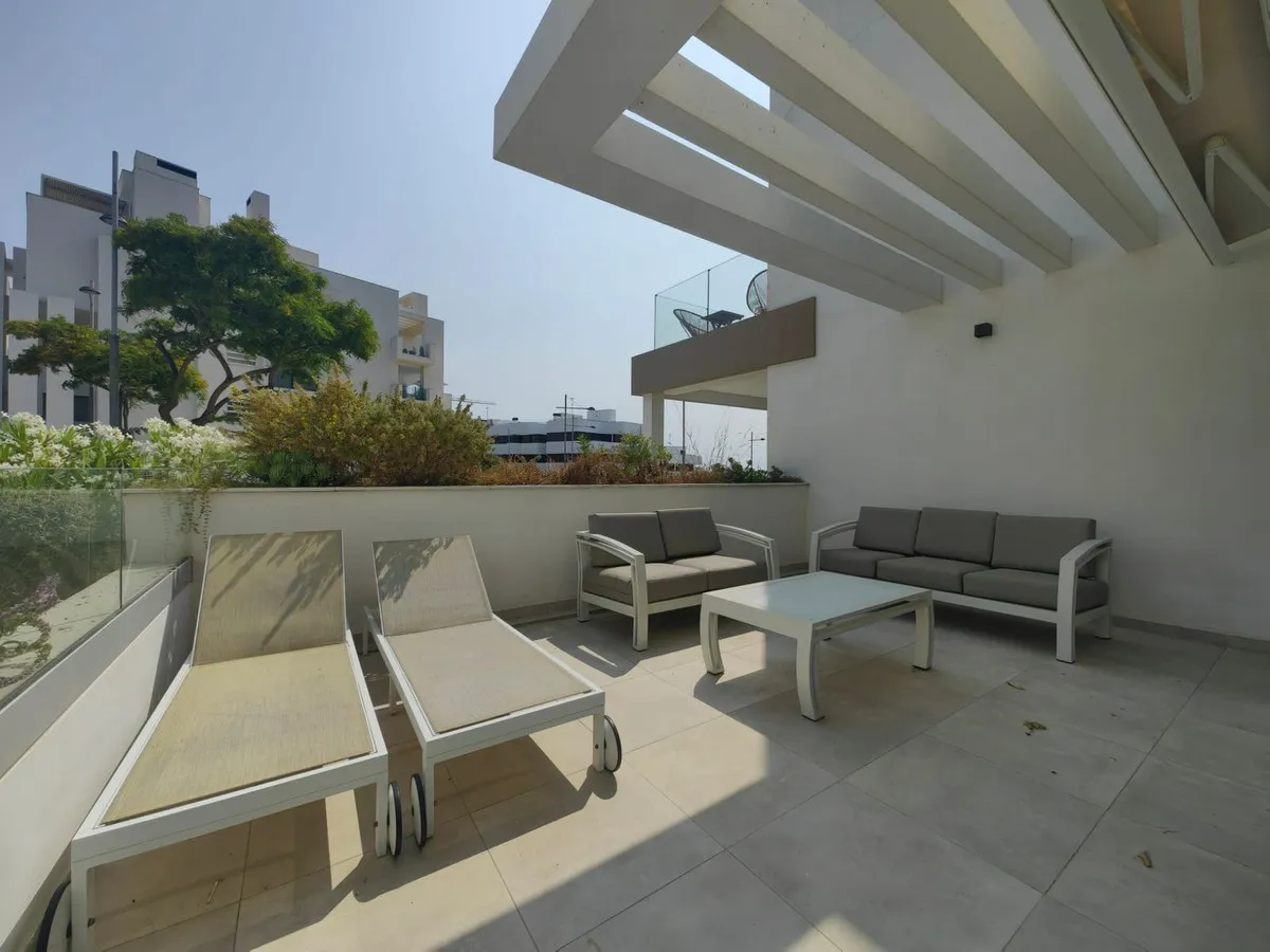 21213c04-caee-4f12-92c8-0785a08800e6