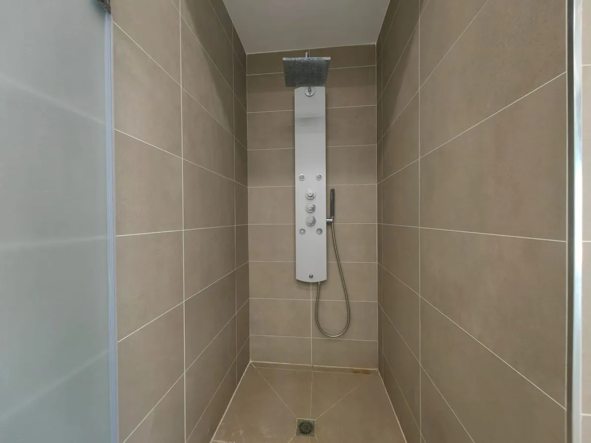 b7098273-cfdc-4dd6-ba2a-257acac80bb0