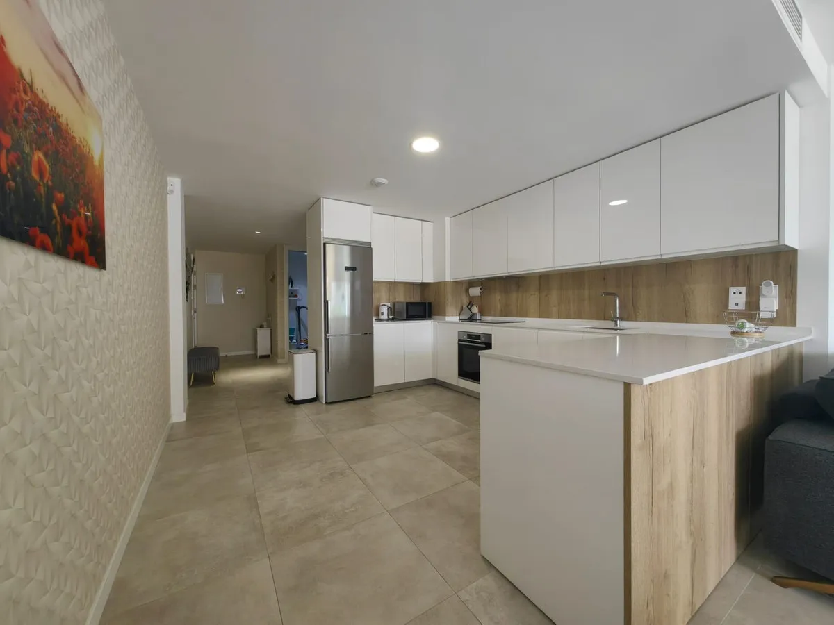 cc0a65fc-6121-416c-874c-39ddb70f4f72