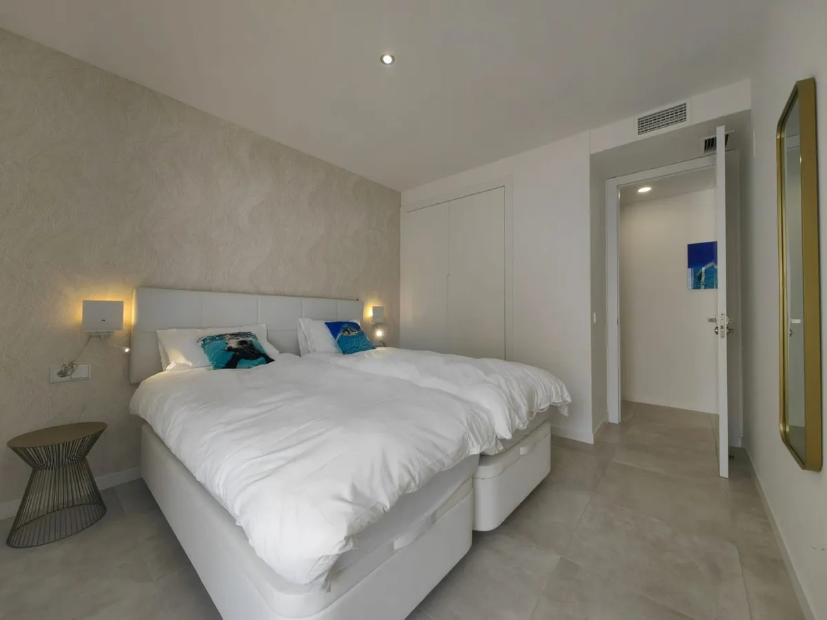 d07beaad-c90f-479b-b209-d31540b1880d