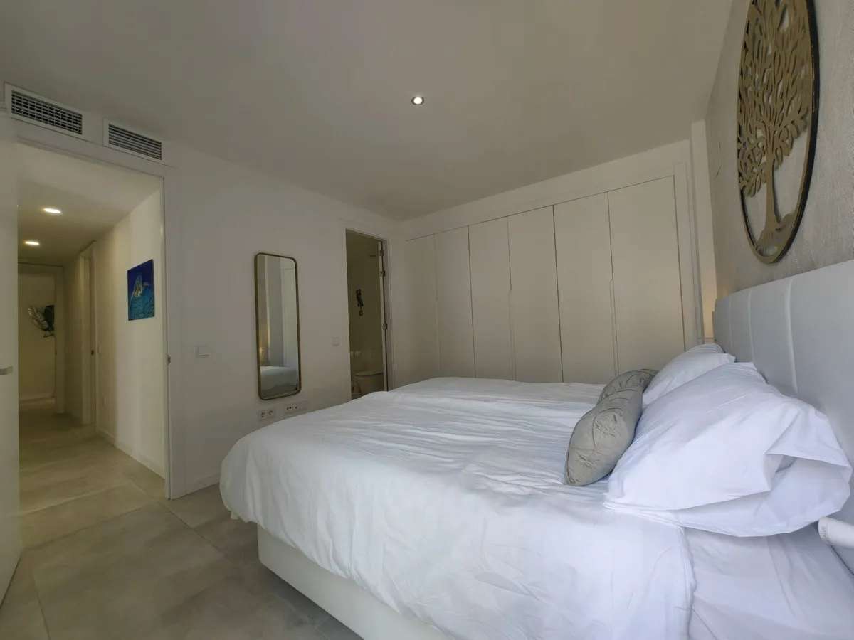 f83d4106-7fa3-413d-a496-d290e6a16e07