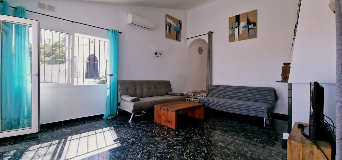 d4ddfb5b-46bd-485b-b79b-141e5ab26d1a