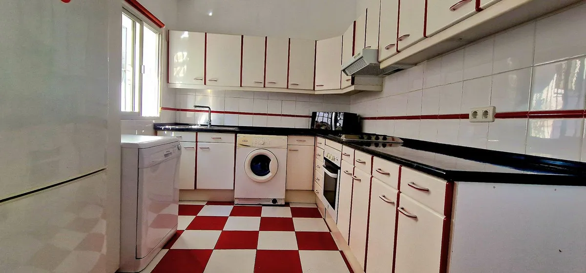 d5e23388-6472-4721-89f5-974421456f9c