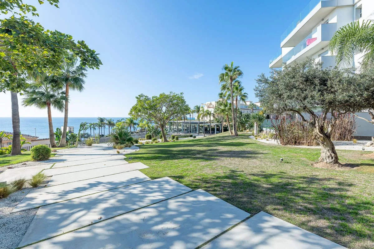 4f1eab76-2b45-4ac9-97ca-dbf9d0128291