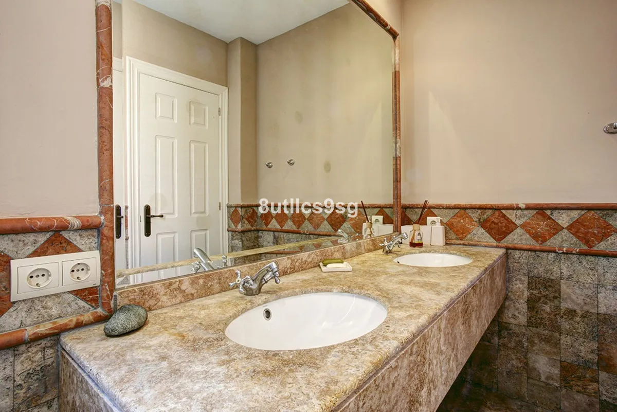 658fd5f8-6713-4d54-9b62-fbe2b0180967