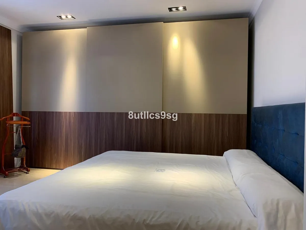 e8727285-4adf-4492-8a4f-7cde913a7a86