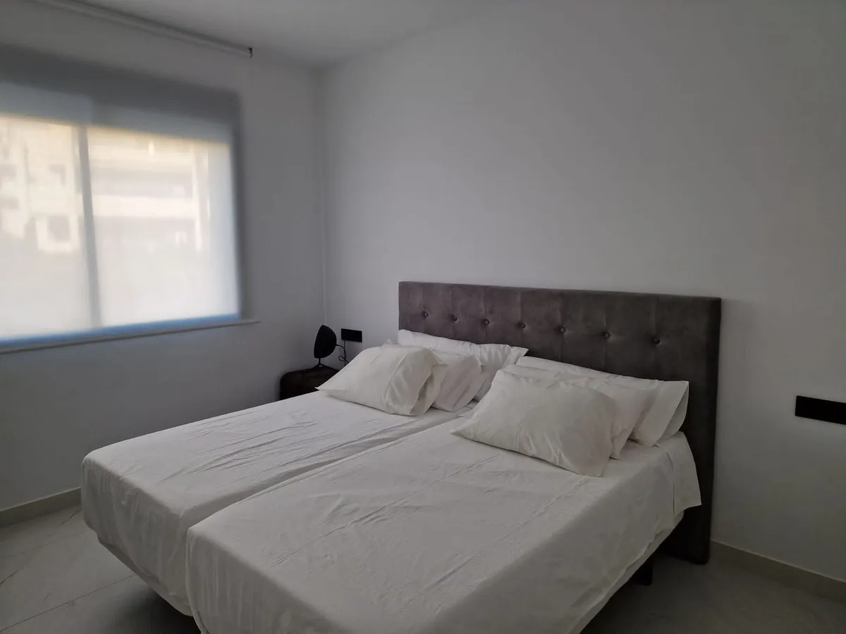 9150d603-be72-400f-813e-1298a21198be