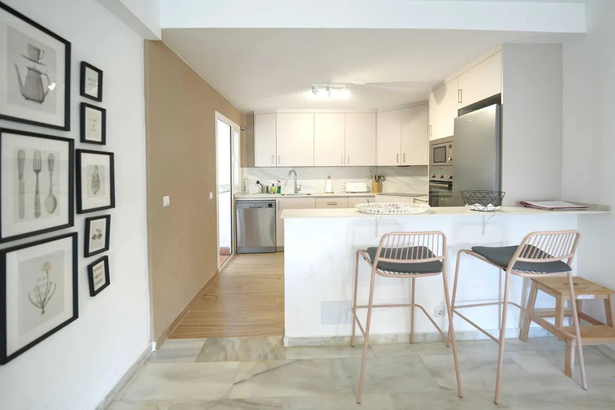 8e0187cc-0414-4dee-97c0-33051872b962