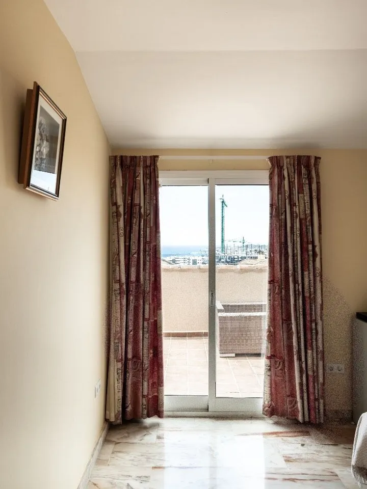 18148830-3633-4e00-81e3-86c0216fb91e