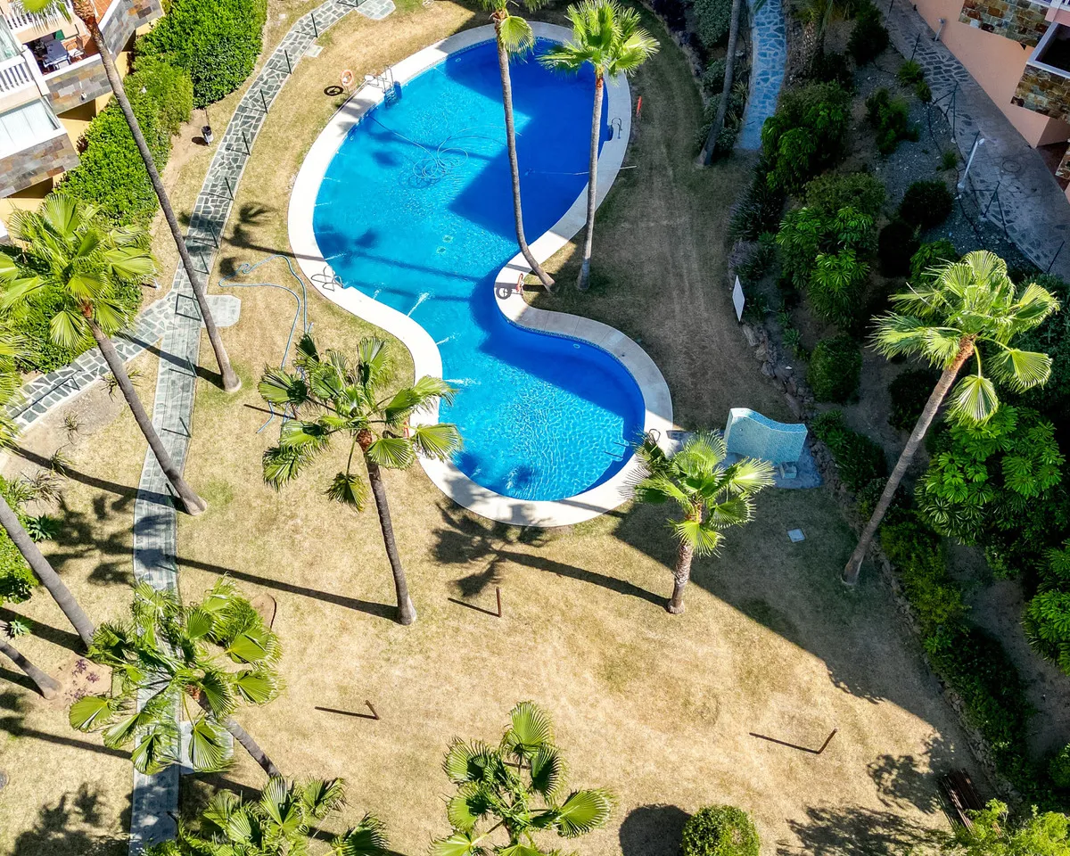 efea54f1-0f74-4b9d-8323-a6f205a25bcb