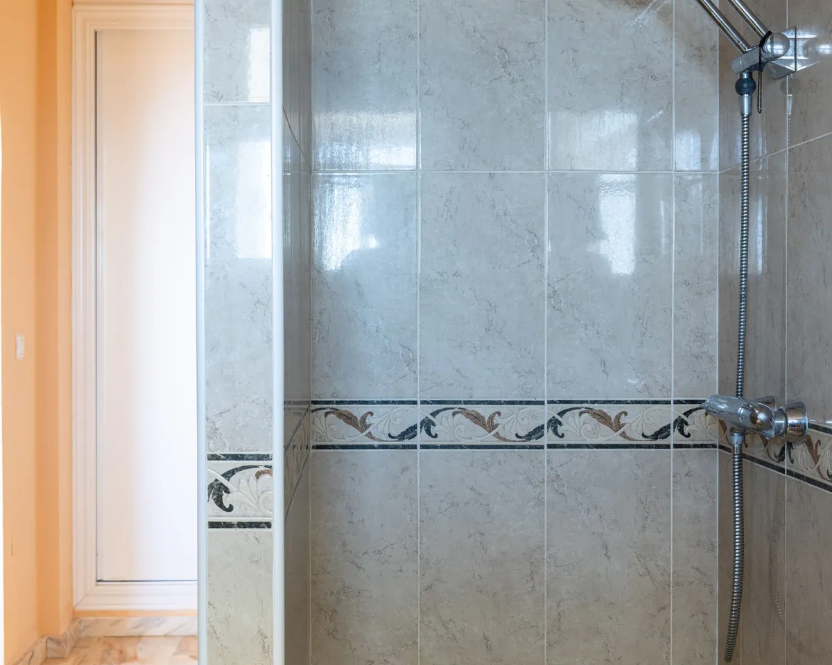 f6ec68ed-7f2b-417a-95ae-3ec64c5e8ecc