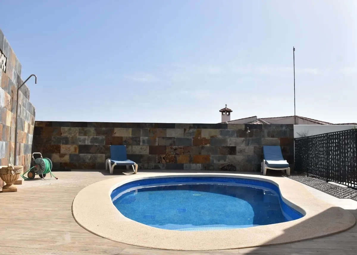 45f3bd22-64ef-4c0c-bf56-77acea832857