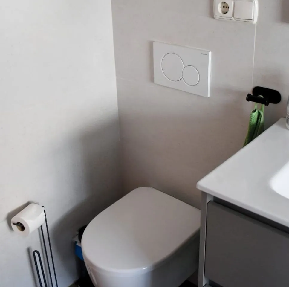 fc81d13e-ba91-468d-8923-2e8826302ee0