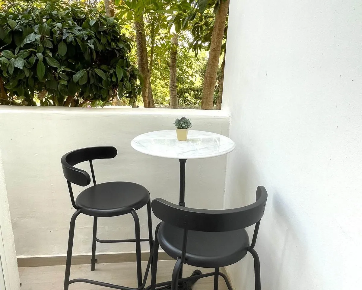 fbd9f2c8-36d6-4d92-a06d-495cef911ab6