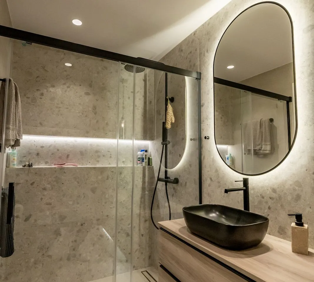 b262345f-050a-458e-afd5-02116b8de0d4