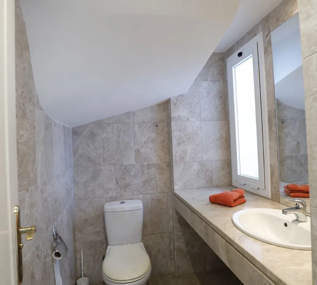 82441db8-af5e-4da5-812f-dad9e87b988f