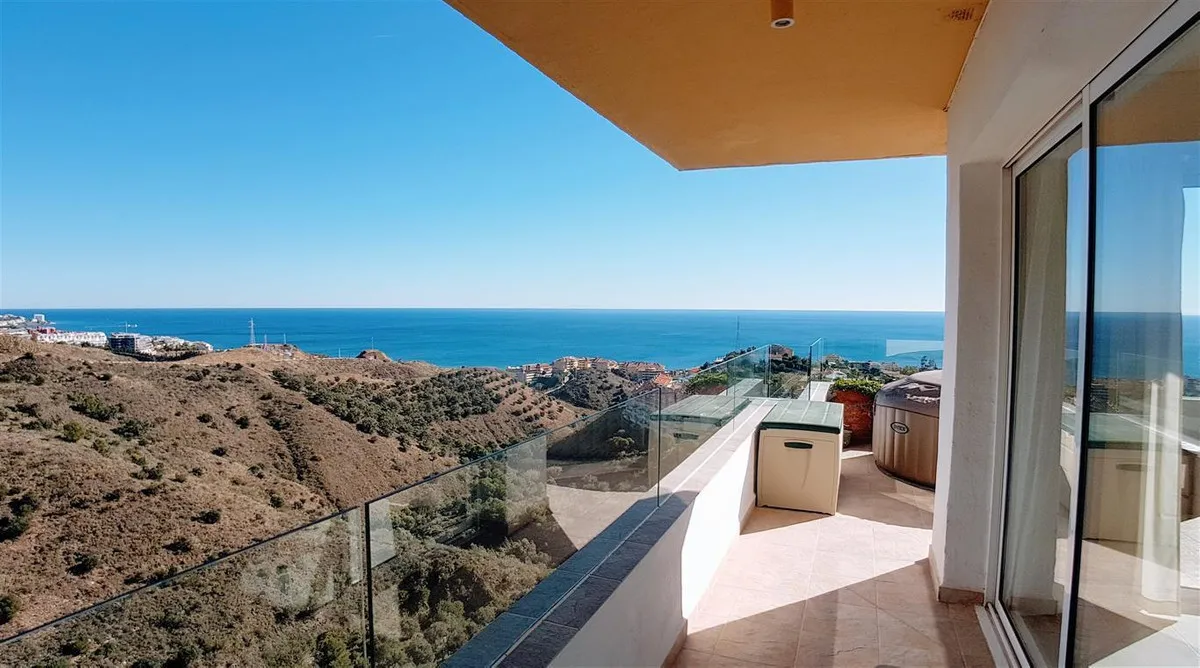 8c90cb52-b2bb-4d9b-a788-bfd0e6addcd9