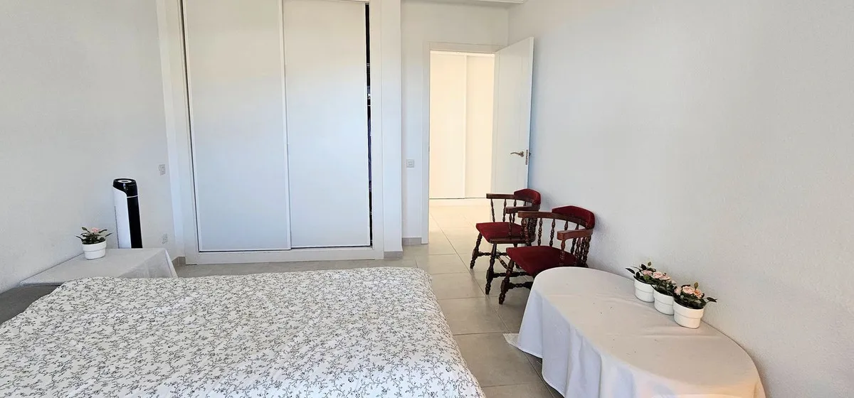 dd98c8a2-b74d-4a2b-8370-baa5969ab258