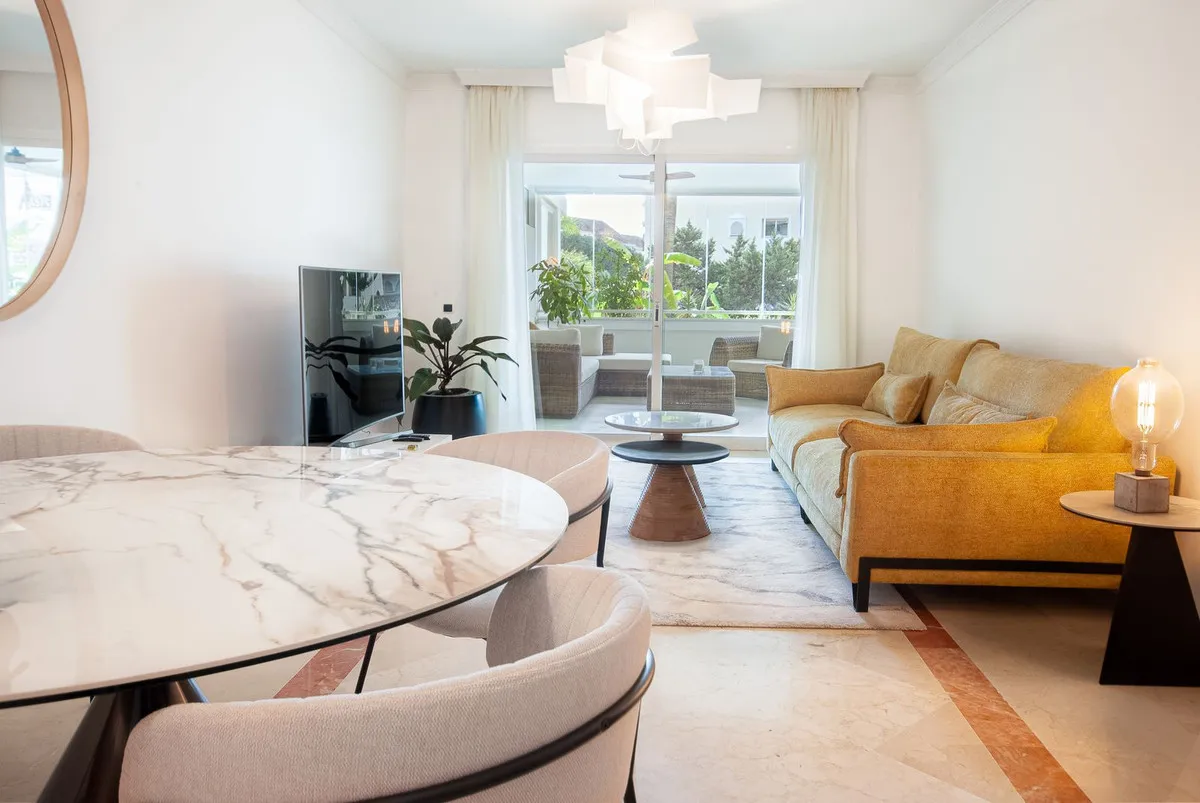 eac79d93-c2f1-48b1-a637-aa09cea08009