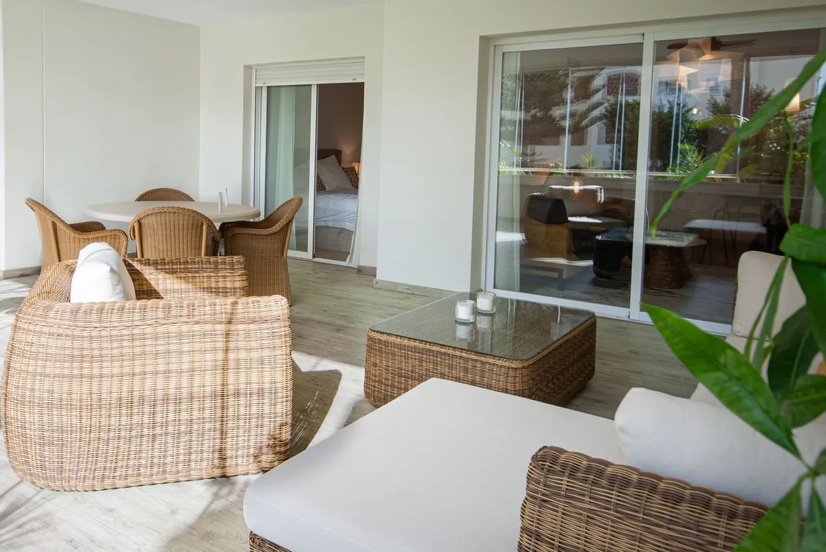 ee9aa4b6-8b8a-481e-a60c-ac284afdf566