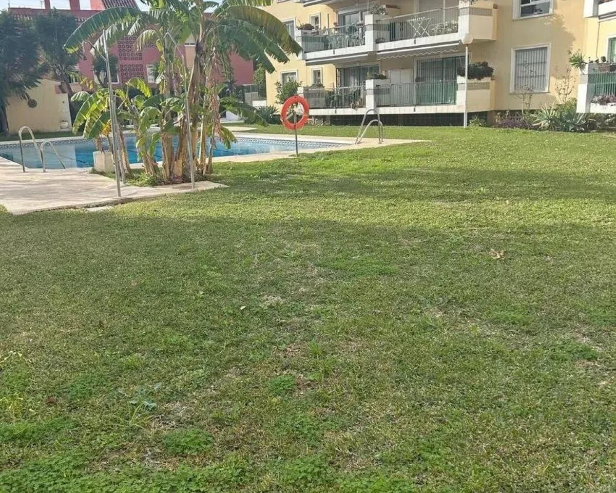 11c425e6-0165-4a52-b9e7-5fdfdd539a6f