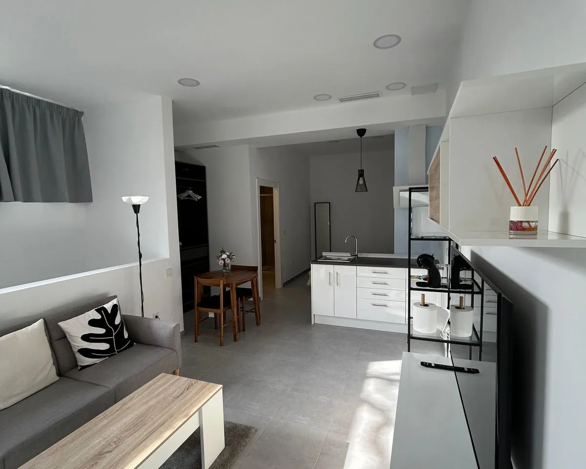 404878b1-9469-4b4f-92c6-9d63dcd36349