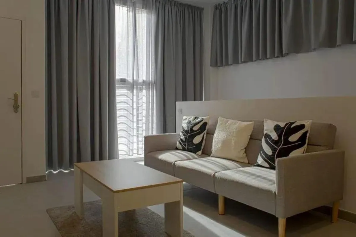 8b43db0e-6a84-4d97-817b-8e1994a44c4b