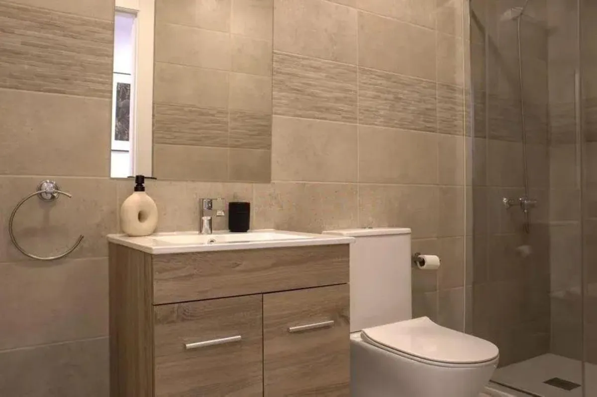 a3d102f5-3b4c-4049-83be-a452f9bdc1c1