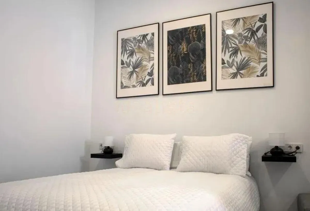 e7863380-45f1-4bd9-a1e2-ea52c6bcd15a