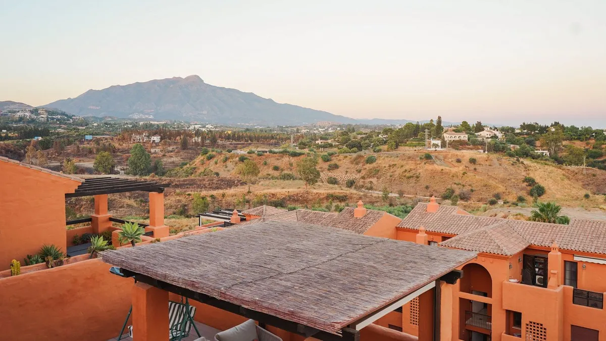 b519eb89-56ad-4025-9733-d2b8cfb05197