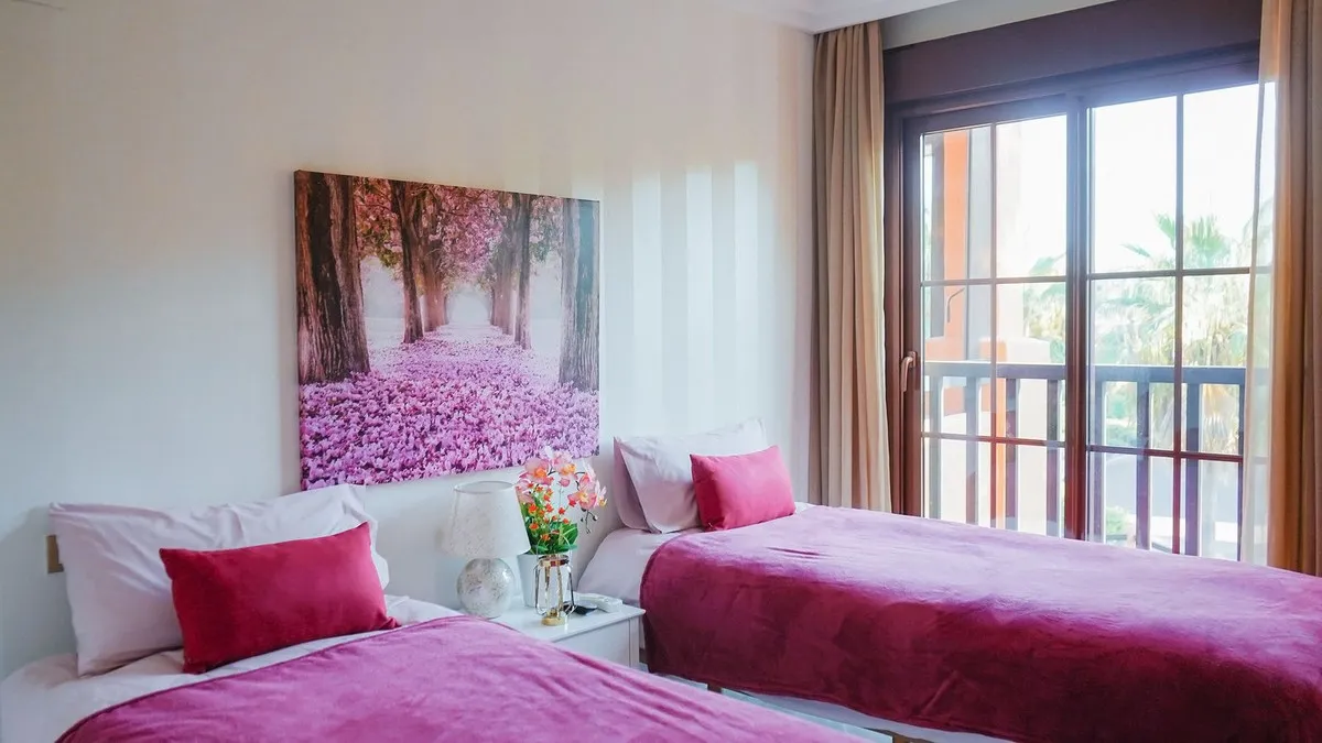 ec55a994-01b2-4e9a-a6e8-c1b48f036afe