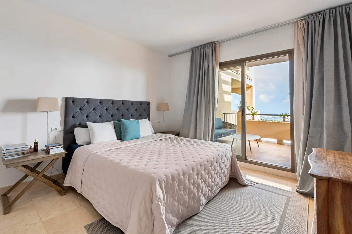 6705d435-ff0d-40e0-975e-1a480fbc9a68